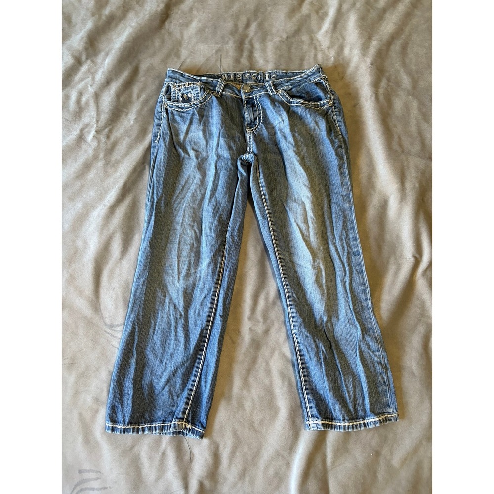 Miss Chic Medium Wash Rhinestone Cross Capri Jeans Size 9 B067 Y2K Denim Cropped